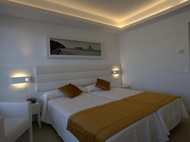 Hotel Argos Ibiza Talamanca  Exterior photo